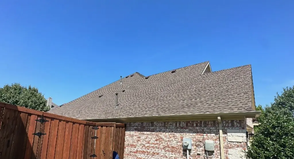 Completed roof replacement project in Johnson Lane